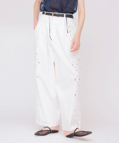 DRESSLAVE(ドレスレイブ)の「【VENIT/ヴェニット】CUT WORK LACE EMBROIDERY PANTS(その他パンツ・レディース・ホワイト・38)」の14枚目の写真