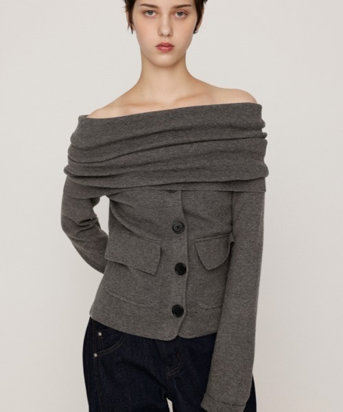 SLY(スライ)の「OFF SHOULDER JK LIKE TOPS オフショルダージャケットライクトップス 秋服(ニット/セーター・レディース・ブラック/ベージュ/杢グレー・FREE)」の2枚目の写真