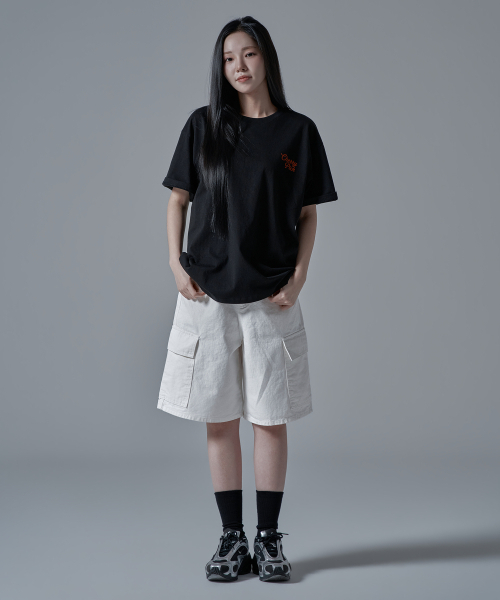 WAARFORWOMAN（ワール・フォー・ウーマン）の「W1138 カーゴショートパンツ_ホワイト（その他パンツ・レディース・その他・SMALL/MEDIUM/LARGE）」の3枚目の写真