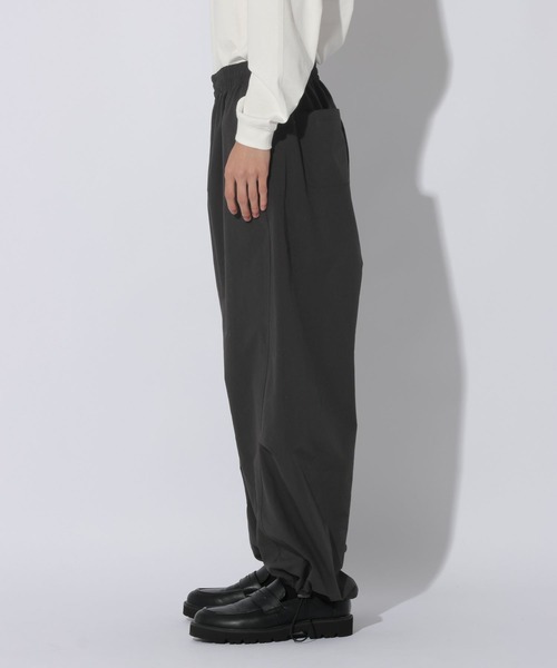 LAKOLE(ラコレ)の「ピーチパラシュートパンツ / 1070210(その他パンツ・メンズ・ブラック/ベージュ・LARGE/MEDIUM)」の14枚目の写真