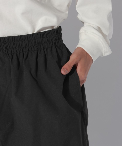 LAKOLE(ラコレ)の「ピーチパラシュートパンツ / 1070210(その他パンツ・メンズ・ブラック/ベージュ・LARGE/MEDIUM)」の3枚目の写真