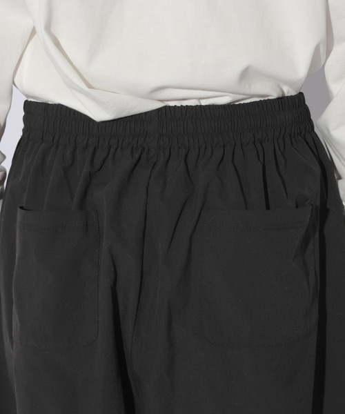LAKOLE(ラコレ)の「ピーチパラシュートパンツ / 1070210(その他パンツ・メンズ・ブラック/ベージュ・LARGE/MEDIUM)」の6枚目の写真