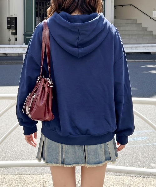 FUN(ファン)の「ロゴジップパーカー(パーカー・レディース・ネイビー/グレー/モカ/レッド・FREE)」の6枚目の写真