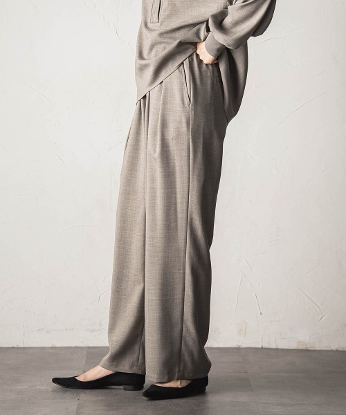 MAYSON GREY(メイソングレイ)の「【一瞬で楽とキレイを叶える】ナチュラルストレッチイージーワイドパンツ≪セットアップ対応≫(その他パンツ・レディース・ブラック/ベージュ・M)」の17枚目の写真