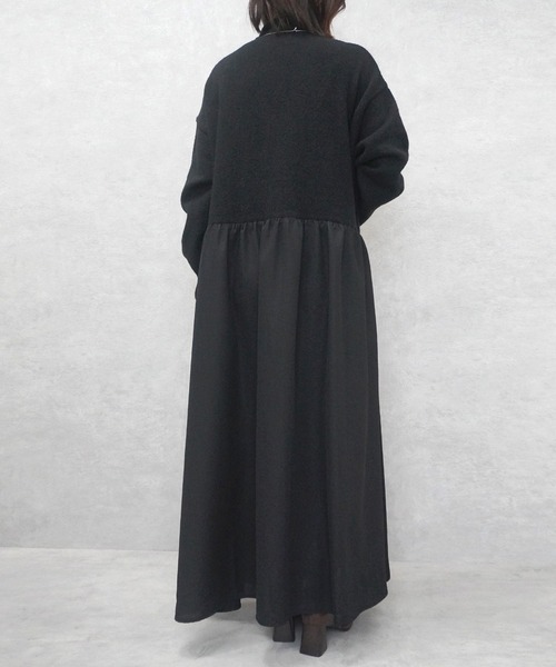 SELECT LEVERY(セレクトリベリー)の「ポケット付きニットドッキングワンピ―ス(ワンピース・レディース・ブラック/カーキ/チャコール・MEDIUM)」の17枚目の写真