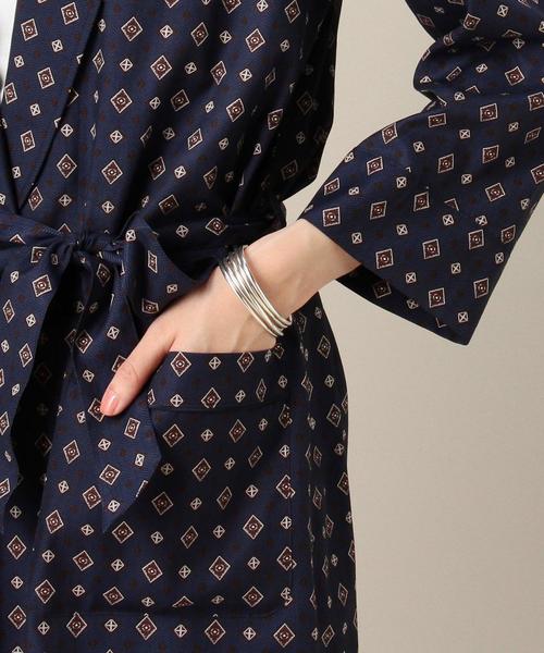 BEAUTY&YOUTH UNITED ARROWS(ビューティーアンドユースユナイテッドアローズ)の「BY コモン パジャマガウン◆(その他アウター・レディース・ホワイト/ネイビー・FREE)」の5枚目の写真