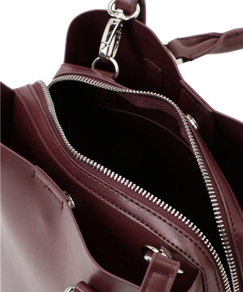 MOUSSY（マウジー）の「STRUCTURING TOTE（ショルダーバッグ・レディース・ボルドー/ベージュ/ブラック・FREE）」の10枚目の写真