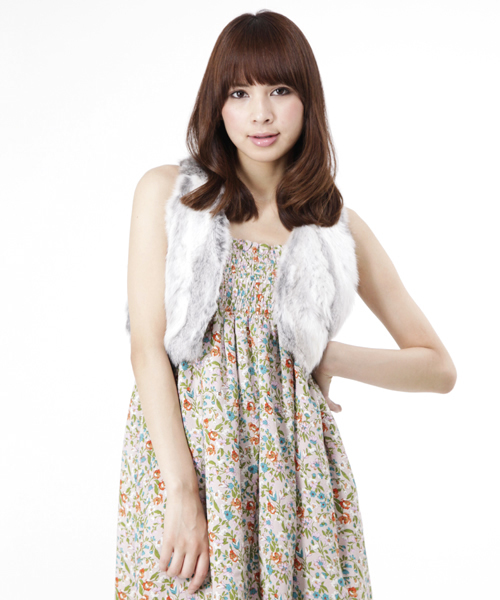 Jewel Changes毛皮ベスト Jewel Changes（ジュエルチェンジズ）の「SJ ラビット ファー