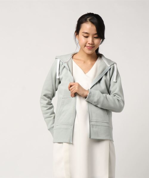 THE NORTH FACE（ザノースフェイス）の「ザ・ノース・フェイス ウィメンズロゴスウェットパーカー / リアビューフルジップフーディー（パーカー・レディース・ミックスグレー/ピンク/サックスブルー/ダークネイビー/ダークブルー/アイボリー/グレー系その他/チェリーレッド/ブルーグレー/レッド/ホワイト系その他/ブラック/ベージュ/ブルー/ピンク系その他・LARGE/MEDIUM/SMALL/X-LARGE）」の6枚目の写真