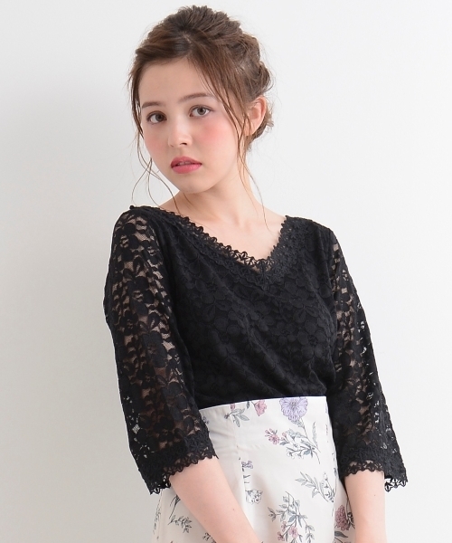 MAJESTIC LEGON（マジェスティックレゴン）の「【WEB限定価格】コードレースVプルオーバー（Tシャツ/カットソー・レディース・ボルドー/ブラック/アイボリー・MEDIUM/SMALL）」の3枚目の写真