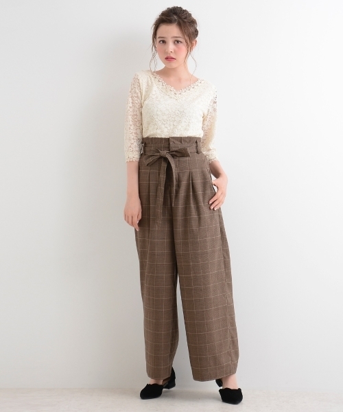 MAJESTIC LEGON（マジェスティックレゴン）の「【WEB限定価格】コードレースVプルオーバー（Tシャツ/カットソー・レディース・ボルドー/ブラック/アイボリー・MEDIUM/SMALL）」の6枚目の写真