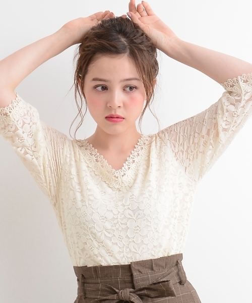 MAJESTIC LEGON（マジェスティックレゴン）の「【WEB限定価格】コードレースVプルオーバー（Tシャツ/カットソー・レディース・ボルドー/ブラック/アイボリー・MEDIUM/SMALL）」の7枚目の写真