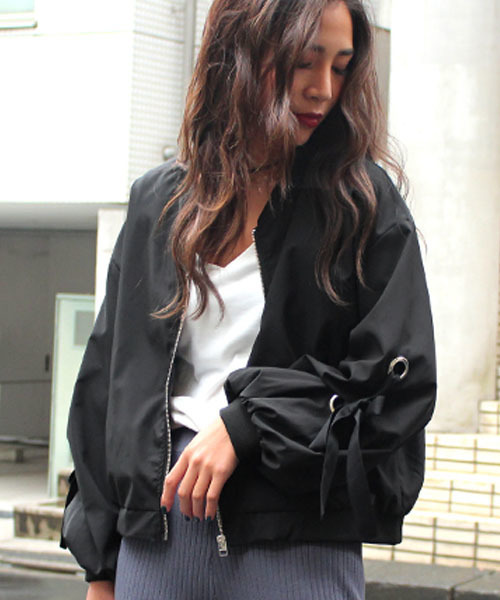 Chille チル の ボリューム袖リボンゆるショートブルゾン Ma 1 Wear