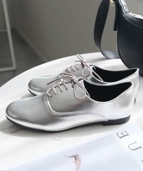 AmiAmi（アミアミ）の「【SS-3Lサイズ展開！】軽量レースアップ フラット シューズ（ローファー・レディース・シルバー/ブラック系その他/ブラック/ホワイト/シルバー系その他・S/M/L/LL/SS/3L）」の7枚目の写真