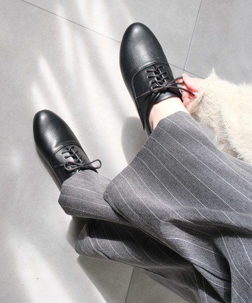 AmiAmi（アミアミ）の「【SS-3Lサイズ展開！】軽量レースアップ フラット シューズ（ローファー・レディース・シルバー/ブラック系その他/ブラック/ホワイト/シルバー系その他・S/M/L/LL/SS/3L）」の19枚目の写真