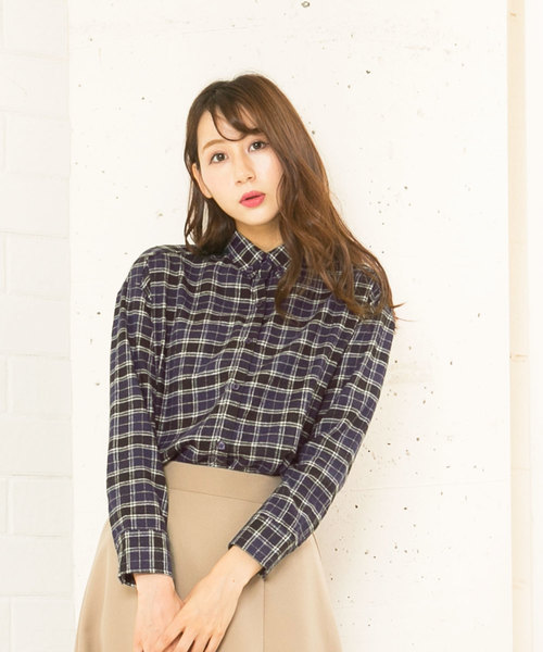 KOBE LETTUCE(コウベレタス)の「ボックスボタンダウングランジチェック柄シャツ(シャツ/ブラウス・レディース・グリーン/ネイビー/ブラウン/ブラック系その他/レッド系その他/ブラック・FREE)」の5枚目の写真