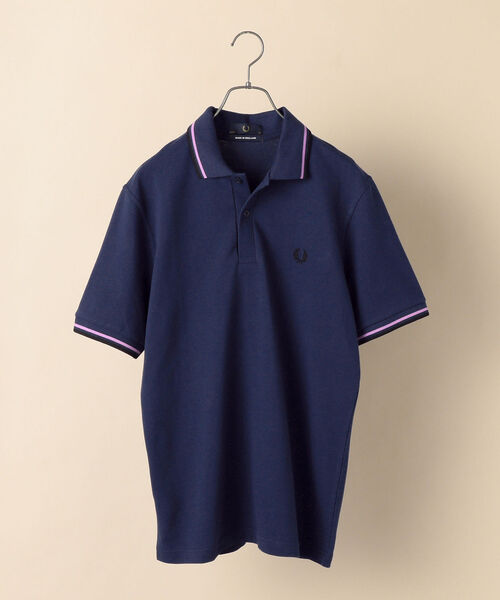 FRED PERRY(フレッドペリー)の「FRED PERRY:【M12】ENGLAND ポロシャツ(ポロシャツ・メンズ・ブラック/ネイビー/イエロー/グリーン/ワイン/ナチュラル/グレー/コバルトブルー/ホワイト/ロイヤルブルー・40/38/36/42)」の7枚目の写真
