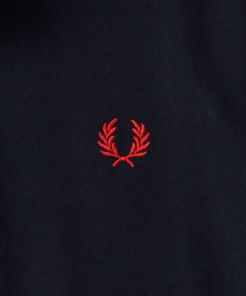FRED PERRY(フレッドペリー)の「FRED PERRY:【M12】ENGLAND ポロシャツ(ポロシャツ・メンズ・ブラック/ネイビー/イエロー/グリーン/ワイン/ナチュラル/グレー/コバルトブルー/ホワイト/ロイヤルブルー・40/38/36/42)」の22枚目の写真