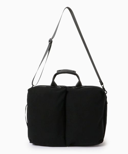 SHIPS（シップス）の「SC: マイクロスエード 3WAY ブリーフ バックパック（バックパック/リュック・メンズ・ブラック/ネイビー・ONE SIZE）」の8枚目の写真