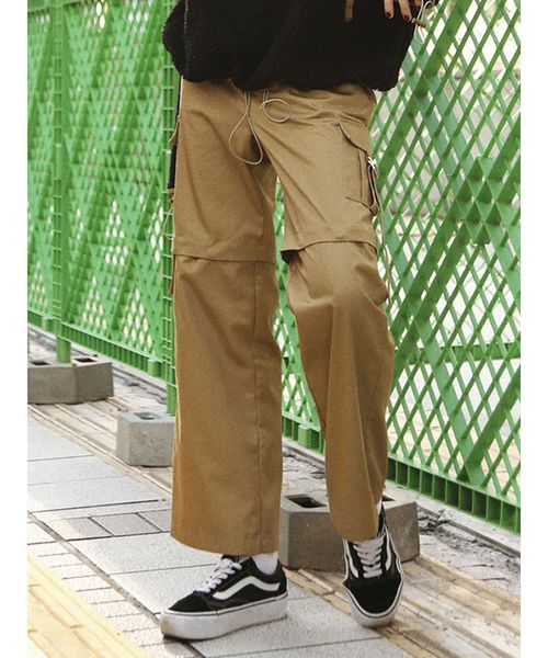 jouetie(ジュエティ)の「2WAYミリタリーパンツ(その他パンツ・レディース・ブラック/ベージュ/カーキ/ブルー・MEDIUM)」の3枚目の写真