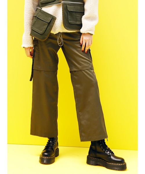 jouetie(ジュエティ)の「2WAYミリタリーパンツ(その他パンツ・レディース・ブラック/ベージュ/カーキ/ブルー・MEDIUM)」の1枚目の写真
