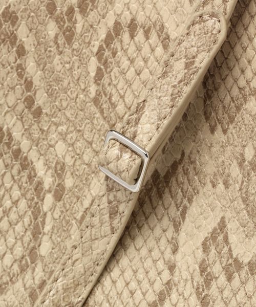 LAKOLE（ラコレ）の「ミニミニスクエアショルダーバッグ / LAKOLE（ショルダーバッグ・レディース・ブラック/ブラウン系その他/その他6・FREE）」の13枚目の写真