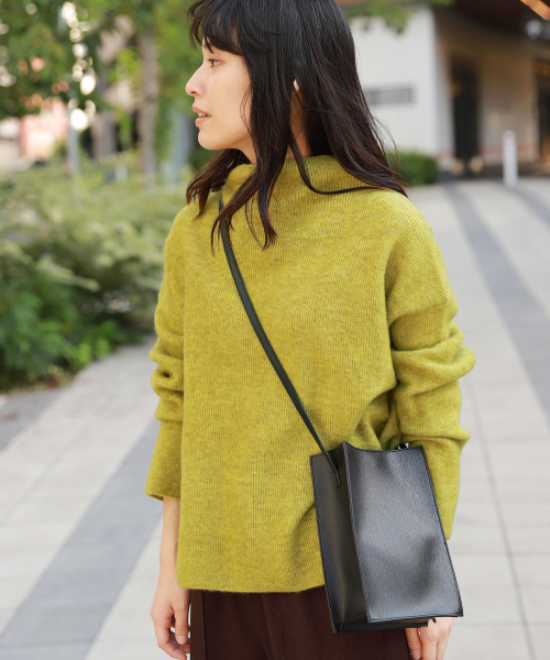 LAKOLE（ラコレ）の「ミニミニスクエアショルダーバッグ / LAKOLE（ショルダーバッグ・レディース・ブラック/ブラウン系その他/その他6・FREE）」の22枚目の写真