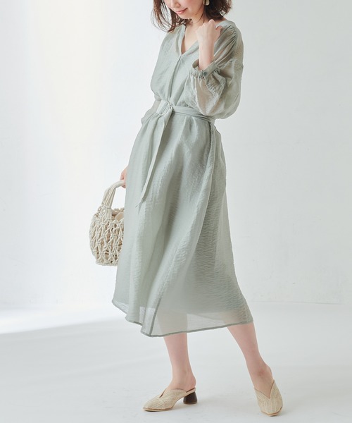 natural couture（ナチュラルクチュール）の「たっぷりギャザーシャツワンピースⅡ（ワンピース・レディース・ラベンダー/ミント/ホワイト/ライトベージュ・FREE）」の13枚目の写真