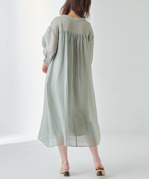 natural couture（ナチュラルクチュール）の「たっぷりギャザーシャツワンピースⅡ（ワンピース・レディース・ラベンダー/ミント/ホワイト/ライトベージュ・FREE）」の15枚目の写真