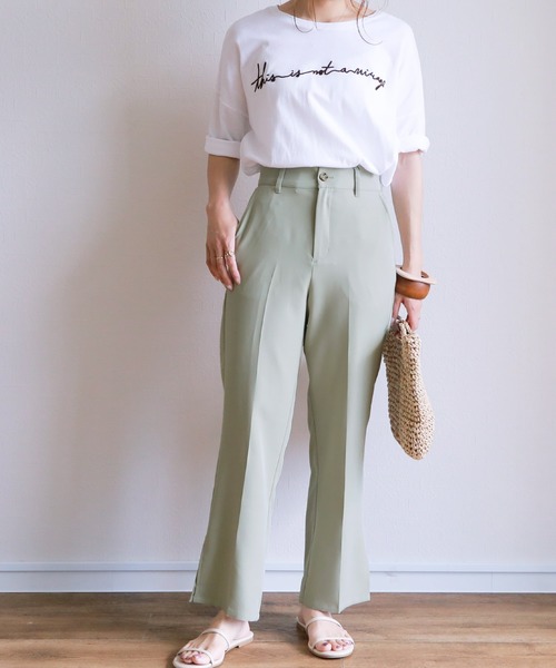 reca（レカ）の「【zozotown限定】スリット入り センタープレススラックスパンツ（その他パンツ・レディース・ブラック/ブルー/ミント/ライトベージュ・M）」の3枚目の写真