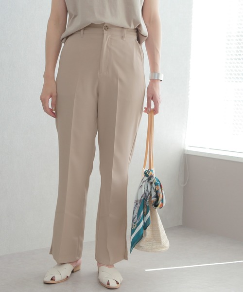 reca（レカ）の「【zozotown限定】スリット入り センタープレススラックスパンツ（その他パンツ・レディース・ブラック/ブルー/ミント/ライトベージュ・M）」の19枚目の写真