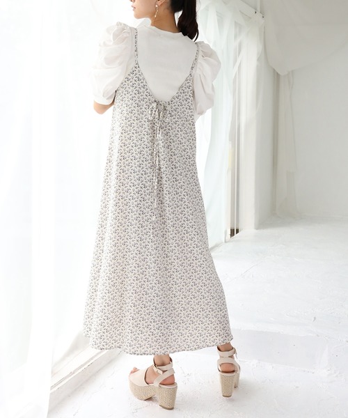 one after another NICE CLAUP（ワンアフターアナザーナイスクラップ）の「【ZOZO限定】フレアキャミワンピース（ワンピース・レディース・アイボリー/ブルーグレー/ホワイト系その他/ブラウン系その他/ブルー系その他/ベージュ系その他/ブラック/ダークブルー/キャメル・FREE）」の3枚目の写真