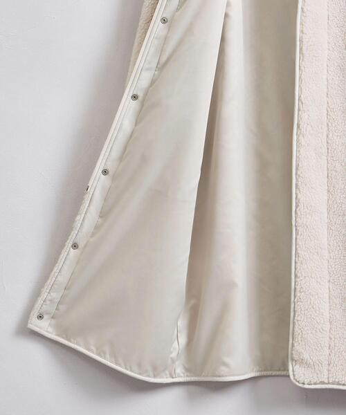 UNITED ARROWS（ユナイテッドアローズ）の「UWSC P/AC ボア ノーカラーコート†（ノーカラーコート・レディース・オフホワイト/ブラック・38/36）」の16枚目の写真
