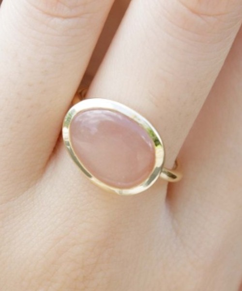 flower(フラワー)の「カボションリング(リング・レディース・ホワイト/ベージュ/グレー/コーラルピンク/ピンク/イエロー/オレンジ・FREE/SMALL)」の4枚目の写真