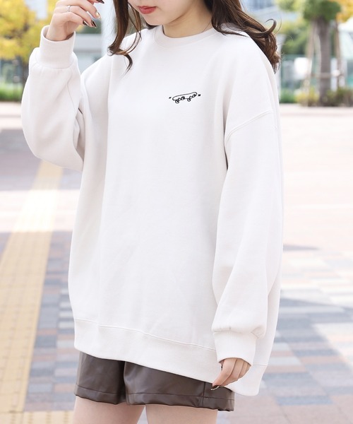 PairPair（ペアペア）の「ユニークバックプリントスウェット(ユニセックス)（スウェット・レディース・ホワイト/ブラック/オフホワイト/アイボリー/モカ/スミクロ・MEDIUM/LARGE）」の11枚目の写真