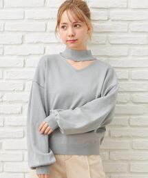 スリットネックニット