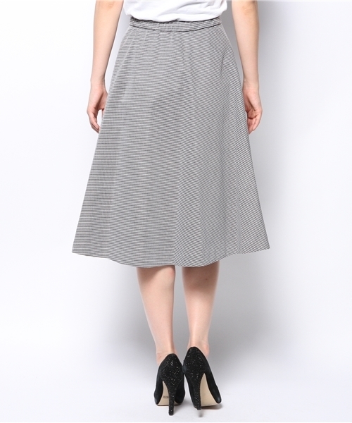 URBAN RESEARCH DOORS WOMENS（アーバンリサーチ ドアーズ ウィメンズ）の「DOORS クラシックフレアースカート（スカート・レディース・チャコールグレー/グレー系その他/ブラック・ONE）」の15枚目の写真