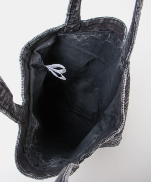 VICTORIA（ヴィクトリア）の「VICTORIA　BEDFORD CORDUROY TOTE BAG（トートバッグ・メンズ・イエロー/ブラック・FREE）」の4枚目の写真