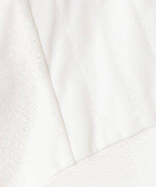 SHIPS(シップス)の「ショルダーパッチプルオーバー(Tシャツ/カットソー・レディース・ホワイト/ライトブルー/ベージュ・ONE SIZE)」の5枚目の写真