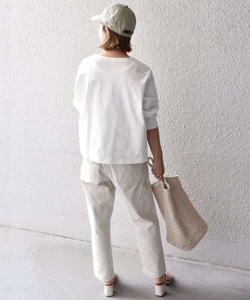 SHIPS(シップス)の「ショルダーパッチプルオーバー(Tシャツ/カットソー・レディース・ホワイト/ライトブルー/ベージュ・ONE SIZE)」の20枚目の写真