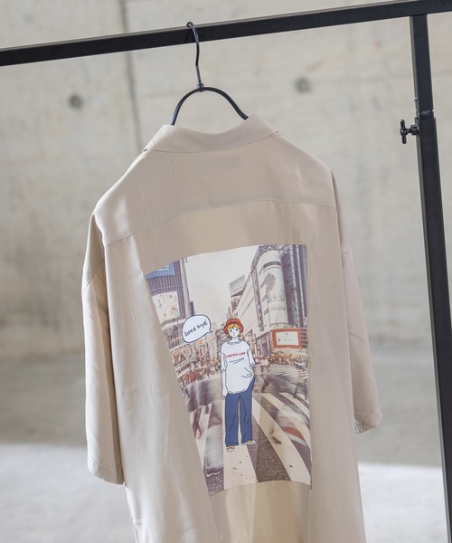Limited Line Naive Magic（リミテッドラインナイーブマジック）の「【a】シルクタッチ ポリエステル バックプリント半袖シャツ（シャツ/ブラウス・メンズ・ベージュ系その他/ホワイト系その他/ホワイト/ベージュ/ブラック/マルチ/ブルー/ブルー系その他/ブラウン/ホワイト系その他3/ブルー系その他3/ベージュ系その他3/ブラック系その他2/その他1/ブラック系その他/ブラウン系その他2/ブルー系その他2/ベージュ系その他2/ホワイト系その他2/その他/ブルー系その他4/ホワイト系その他4/ブラック系その他3・LARGE/MEDIUM/X-LARGE）」の13枚目の写真