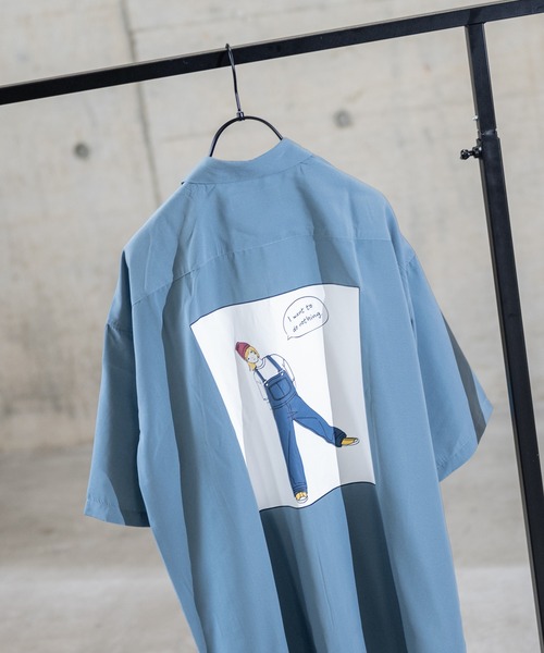 Limited Line Naive Magic（リミテッドラインナイーブマジック）の「【a】シルクタッチ ポリエステル バックプリント半袖シャツ（シャツ/ブラウス・メンズ・ベージュ系その他/ホワイト系その他/ホワイト/ベージュ/ブラック/マルチ/ブルー/ブルー系その他/ブラウン/ホワイト系その他3/ブルー系その他3/ベージュ系その他3/ブラック系その他2/その他1/ブラック系その他/ブラウン系その他2/ブルー系その他2/ベージュ系その他2/ホワイト系その他2/その他/ブルー系その他4/ホワイト系その他4/ブラック系その他3・LARGE/MEDIUM/X-LARGE）」の19枚目の写真