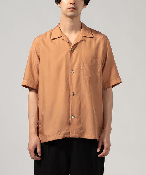 TOMORROWLAND （トゥモローランド）の「コットンシルク オープンカラーショートスリーブシャツ BROWN（シャツ/ブラウス・メンズ・チャコールグレー/ライトブルー/ブラック/オレンジ・S/M/L/XS）」の5枚目の写真