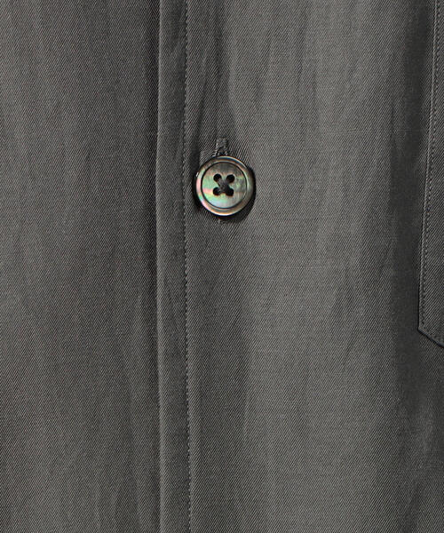 TOMORROWLAND （トゥモローランド）の「コットンシルク オープンカラーショートスリーブシャツ BROWN（シャツ/ブラウス・メンズ・チャコールグレー/ライトブルー/ブラック/オレンジ・S/M/L/XS）」の9枚目の写真