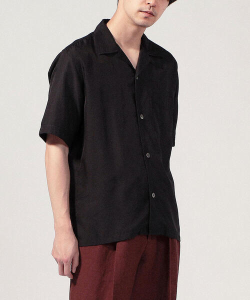 TOMORROWLAND （トゥモローランド）の「コットンシルク オープンカラーショートスリーブシャツ BROWN（シャツ/ブラウス・メンズ・チャコールグレー/ライトブルー/ブラック/オレンジ・S/M/L/XS）」の21枚目の写真