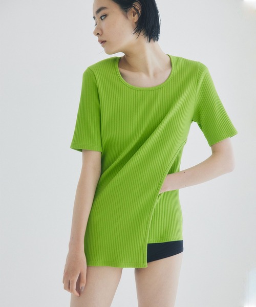 UNITED TOKYO(ユナイテッドトウキョウ)の「beautility リバーテレコカーブトップス(Tシャツ/カットソー・レディース・グリーン/ホワイト/ブラック・FREE)」の3枚目の写真