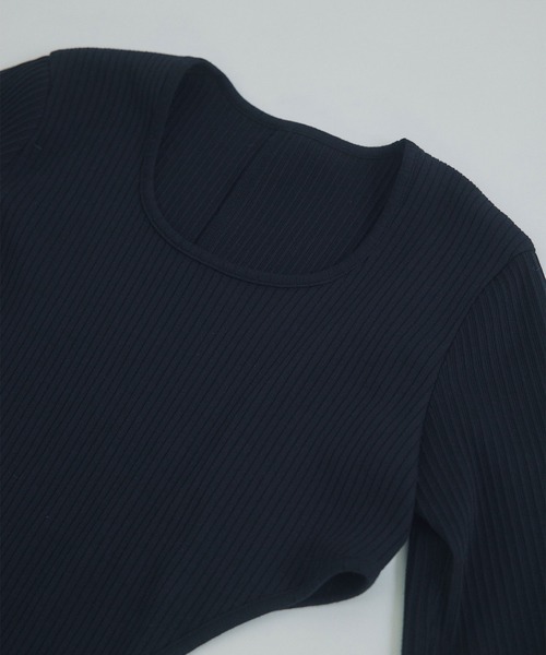 UNITED TOKYO(ユナイテッドトウキョウ)の「beautility リバーテレコカーブトップス(Tシャツ/カットソー・レディース・グリーン/ホワイト/ブラック・FREE)」の4枚目の写真