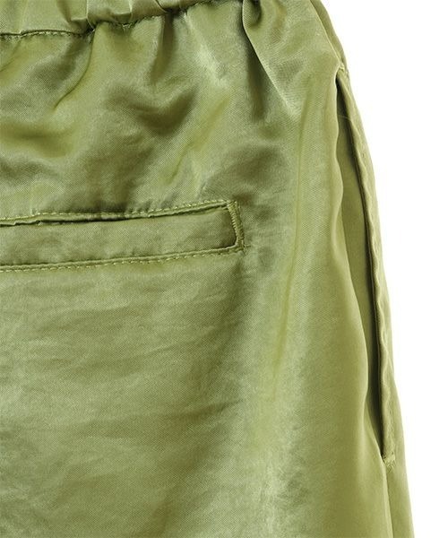 Candy Stripper（キャンディストリッパー）の「FRILL HEM SATIN パンツ（その他パンツ・レディース・ブラック/ライトブルー/グリーン・2）」の18枚目の写真