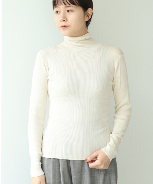 note et silence （ノートエシロンス）の「mayuca  タートルプルオーバー（ニット/セーター・レディース・ブラック/オフホワイト/ブルー/サックスブルー・FREE）」の16枚目の写真