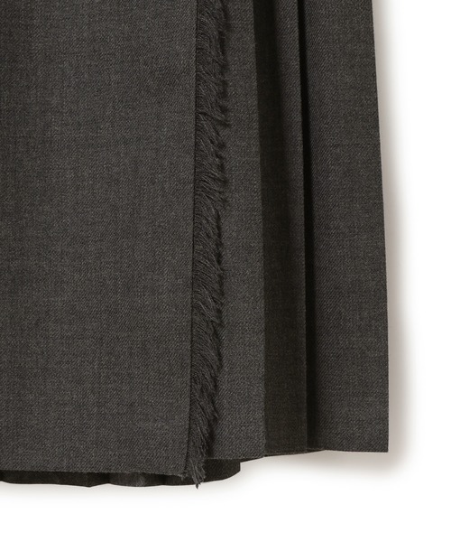 ADAM ET ROPE'（アダムエロペ）の「【O’Neil of Dublin】別注FASHION MAXI KILT（スカート・レディース・グレー・1/2）」の13枚目の写真